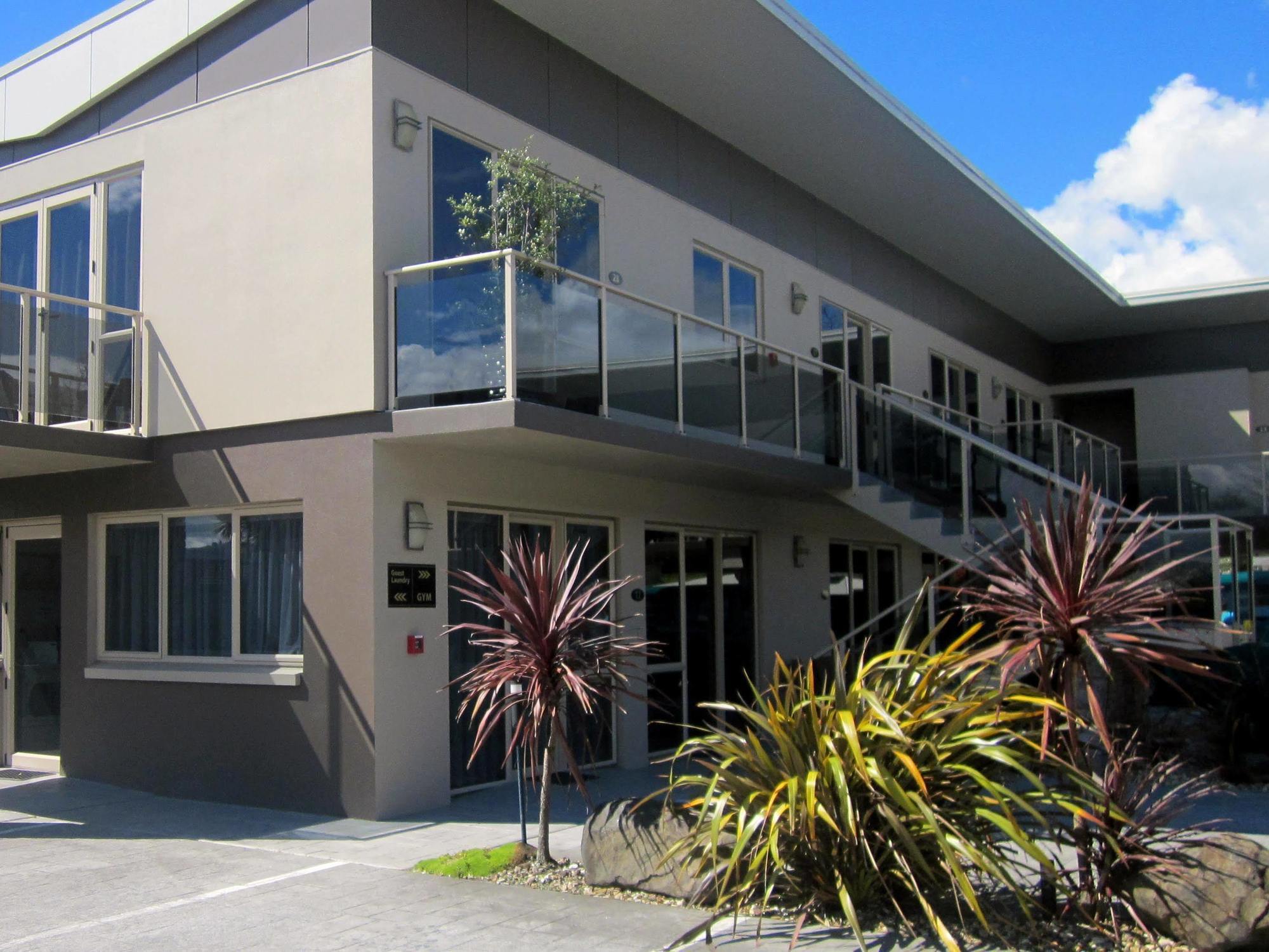 Stay 284 Rotorua - Refurbished Modern Accommodation Екстериор снимка
